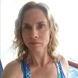 Meet your Posher, Julie